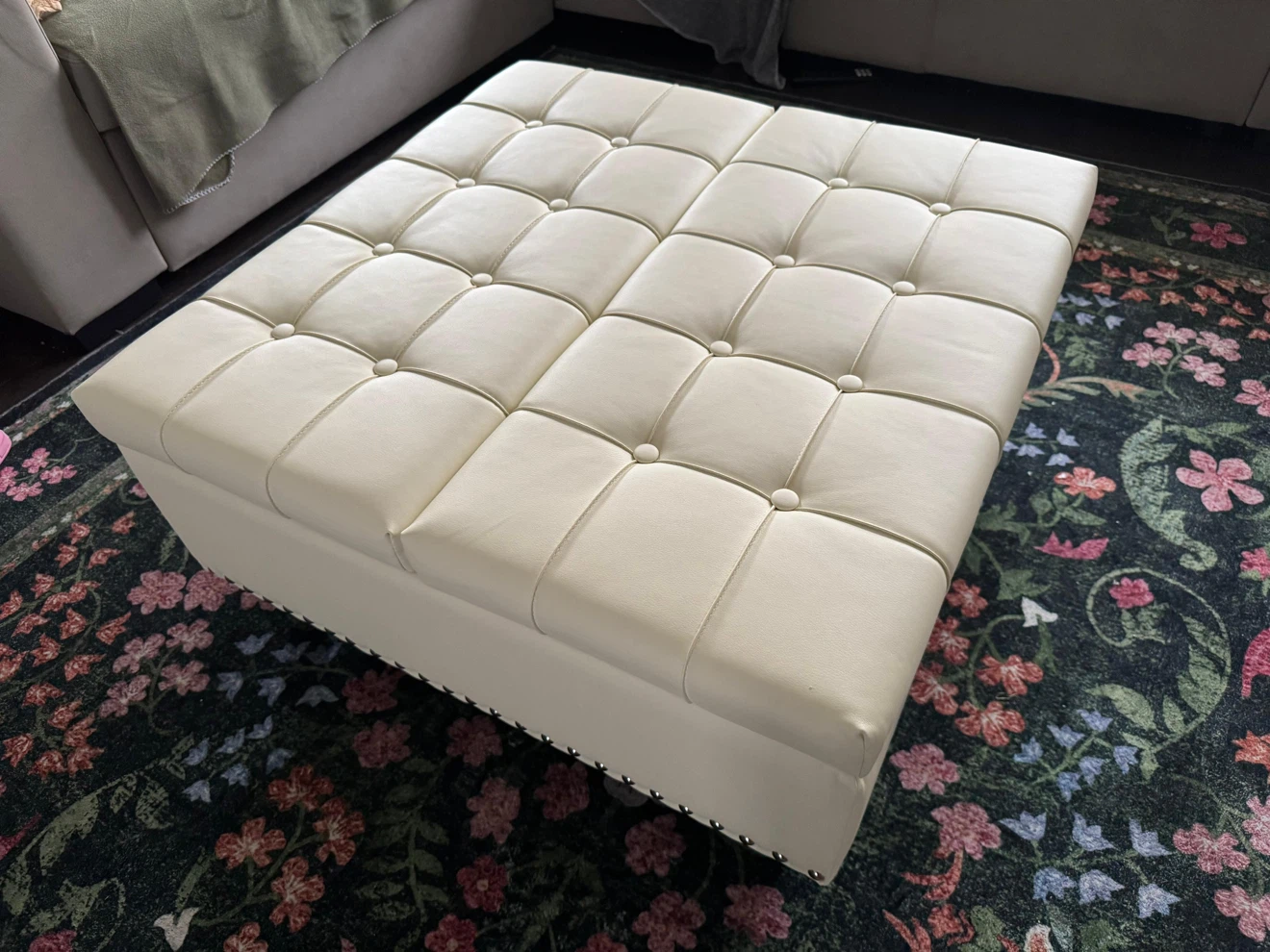 Cream Tufted Storage Ottoman - photo 3