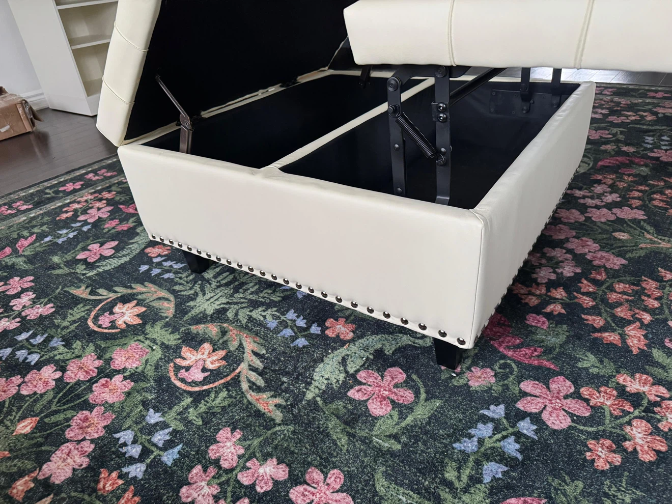 Cream Tufted Storage Ottoman - photo 4