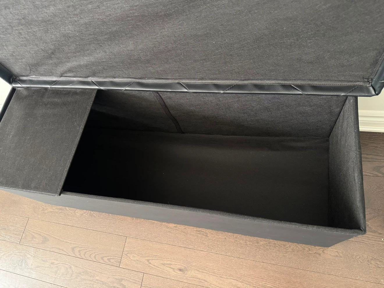 Black Tufted Storage Ottoman - photo 3