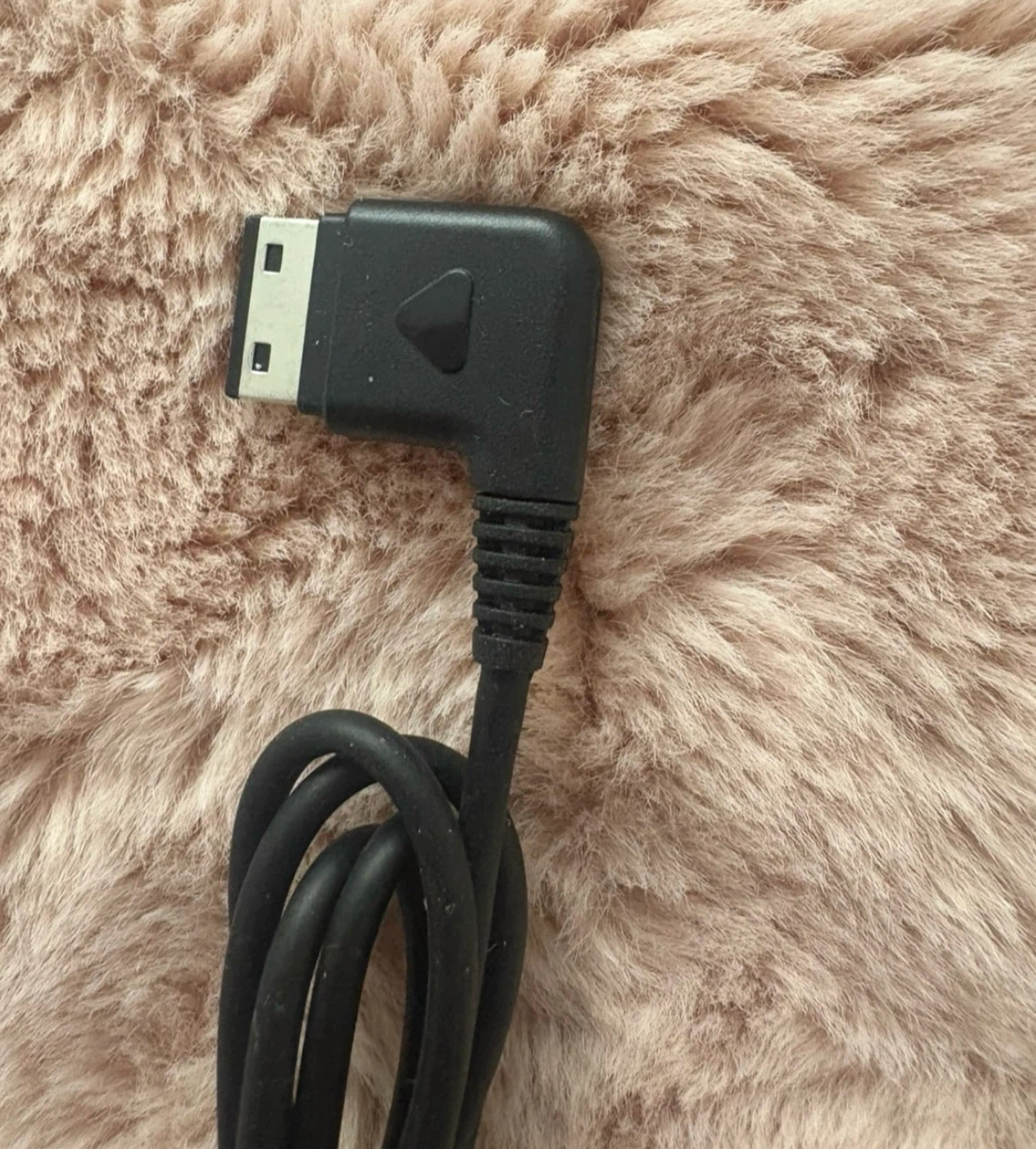 Samsung headset (Never used) (Giving away for Free) - photo 4