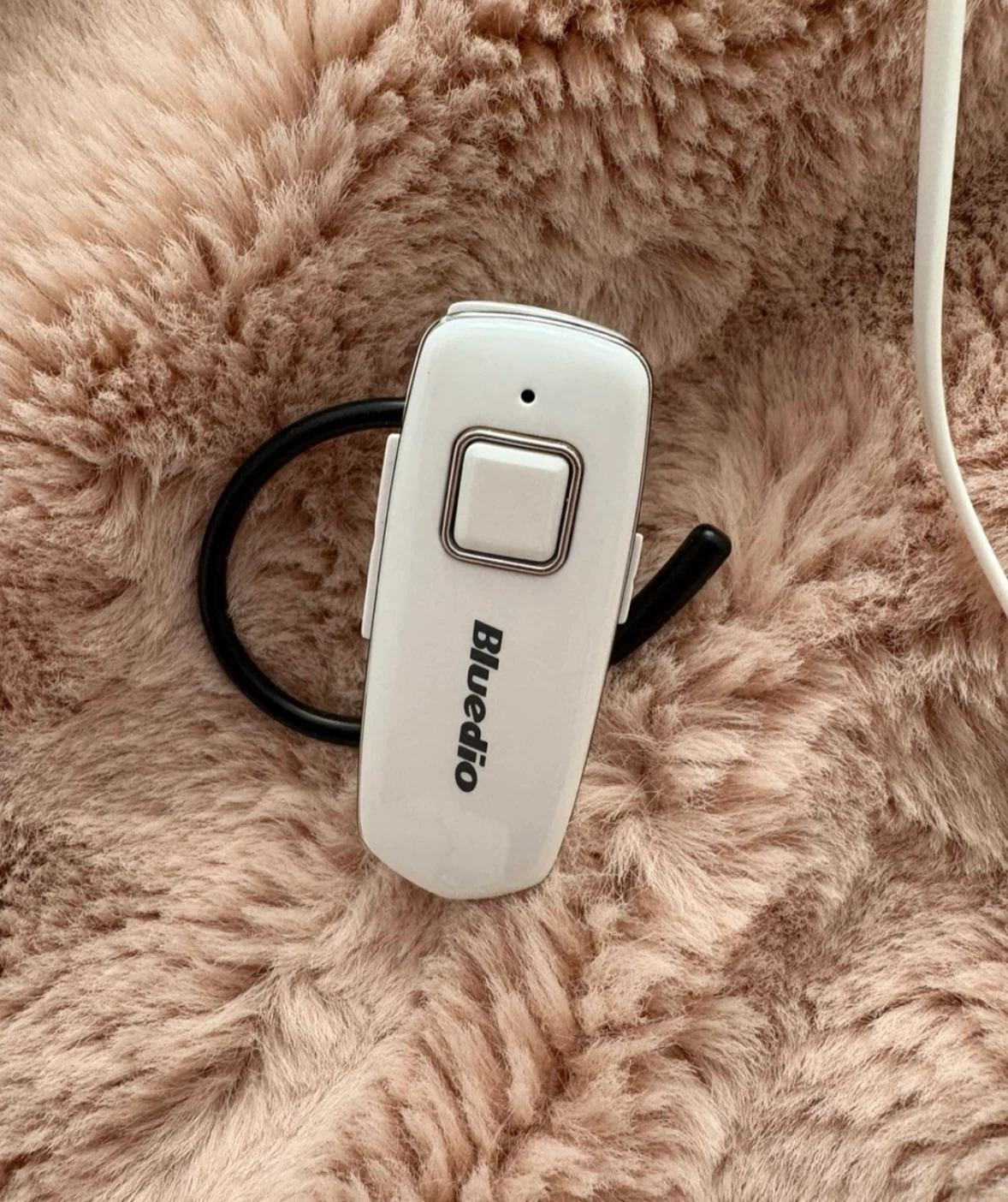 Bluedio Bluetooth A2DP Headset (Never used)(Free) - photo 2