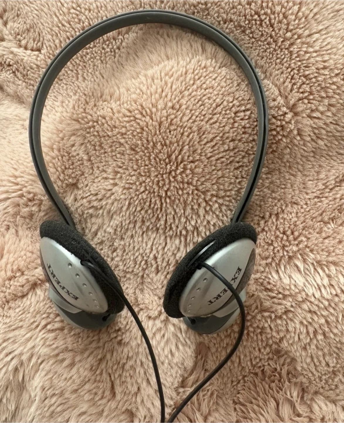 Headphones (barely used) (Free)