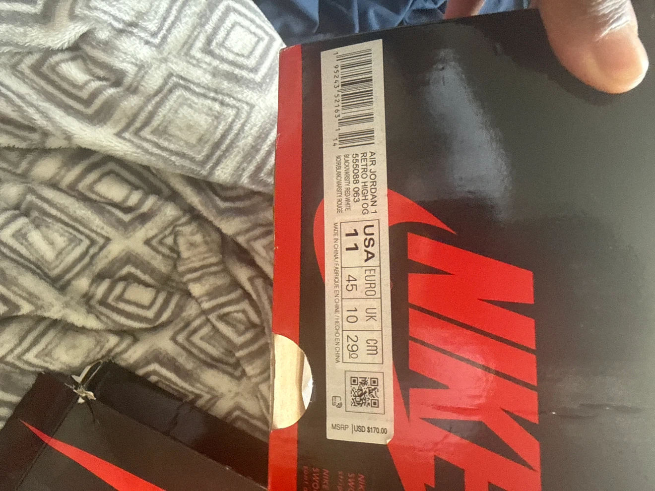 Air Jordan 1 Retro High OG Patent Bred Size 11 - photo 2