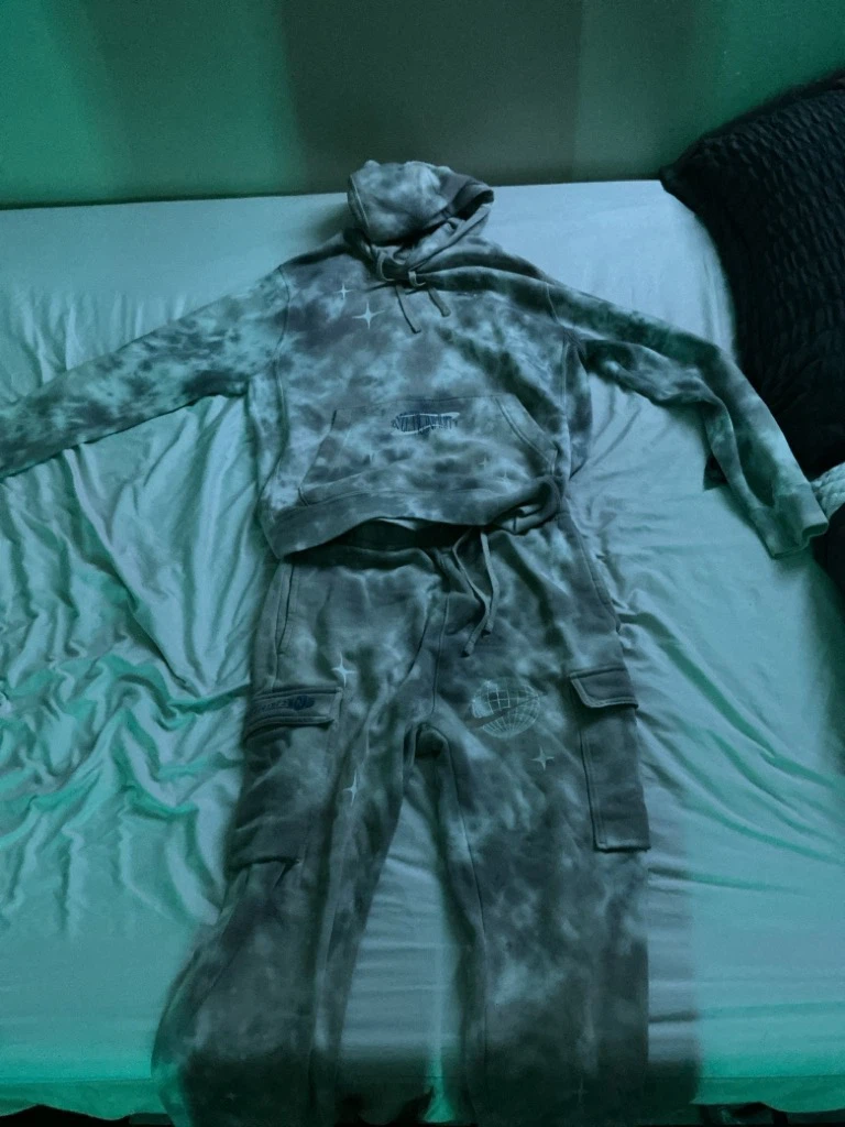 Nike Tie-Dye Hoodie and Cargo Sweatpants Set