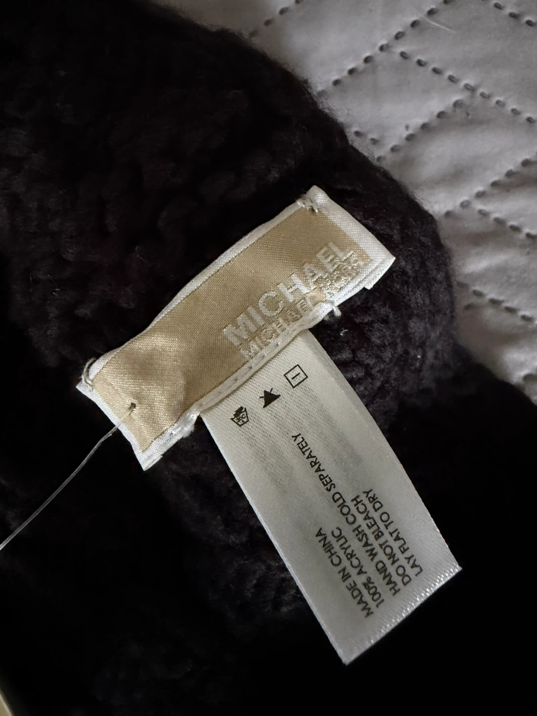 NWT - Michael Kors infinity scarf - photo 3