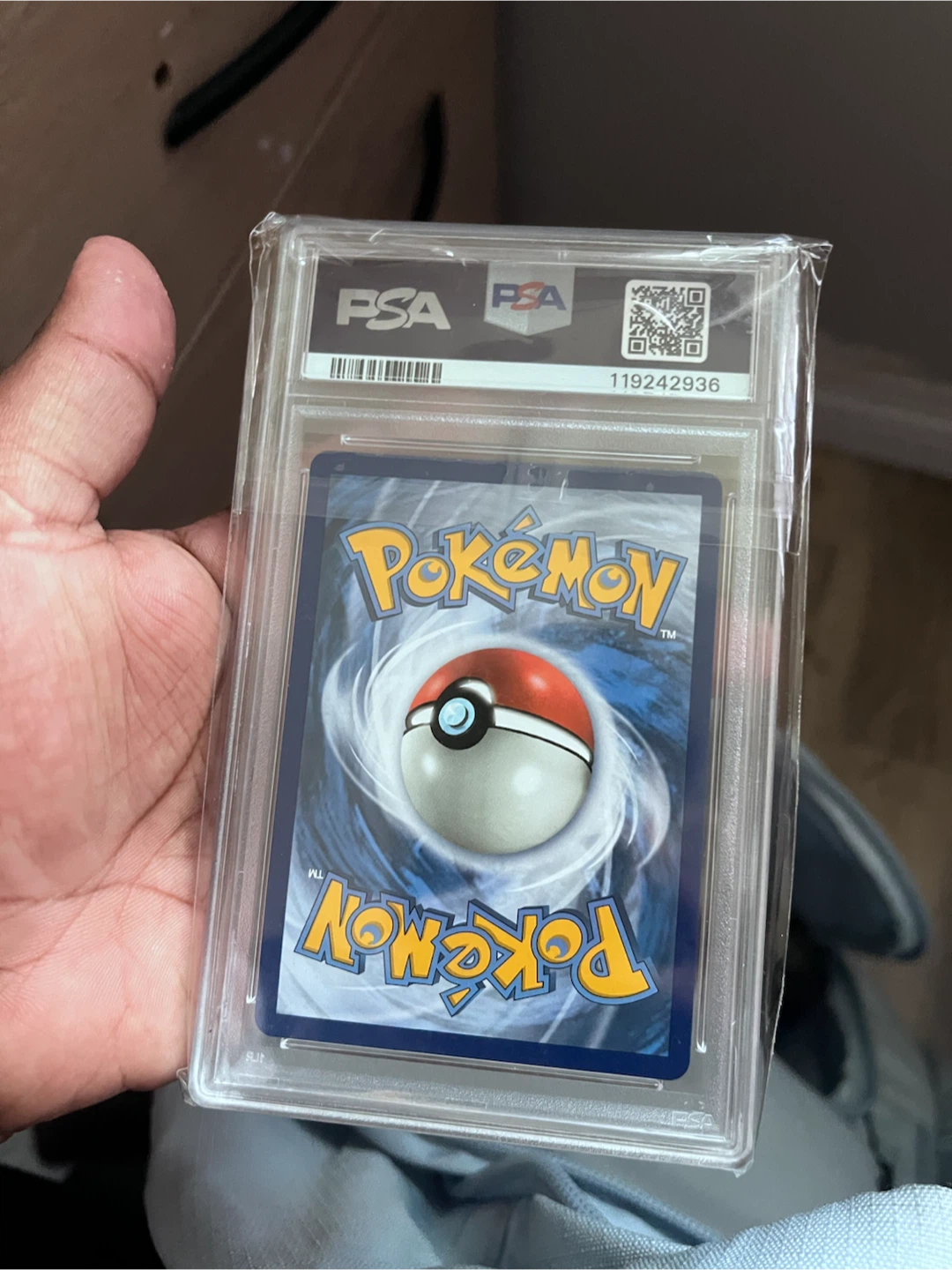 PSA 8 M Charizard EX 2016 Evolutions Card - photo 2