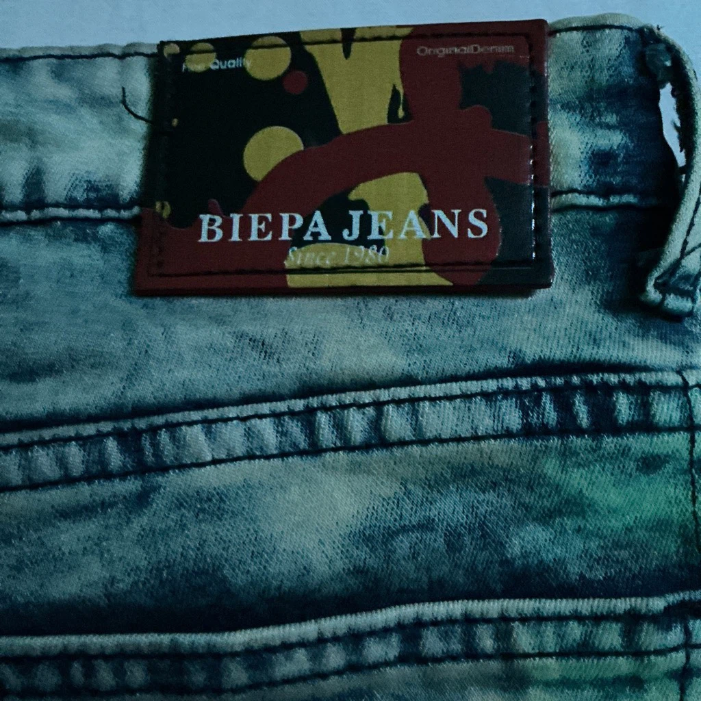Biepa Jeans Distressed Graphic Denim - photo 3