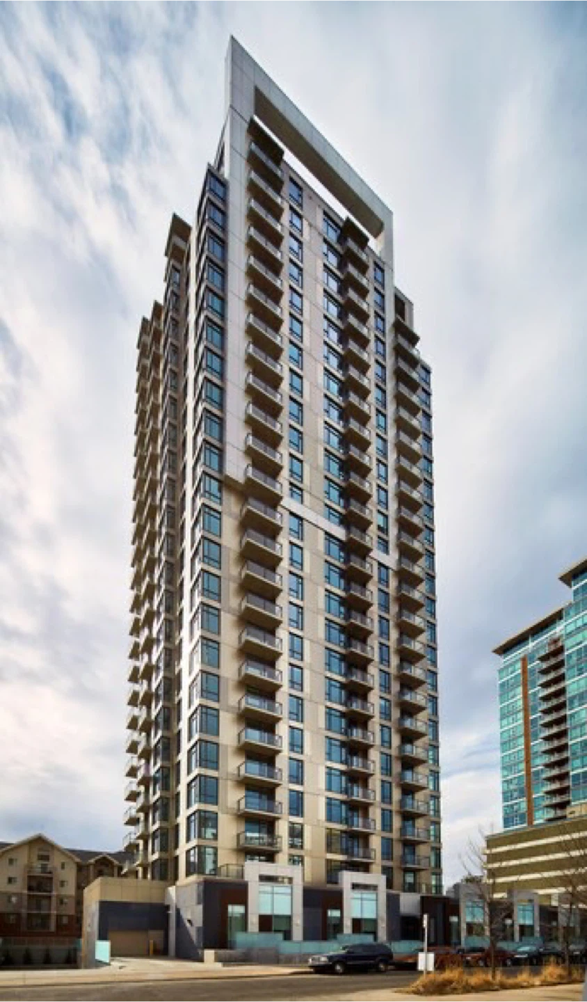 2-Bedroom Apartment Lease Takeover – Downtown Calgary
