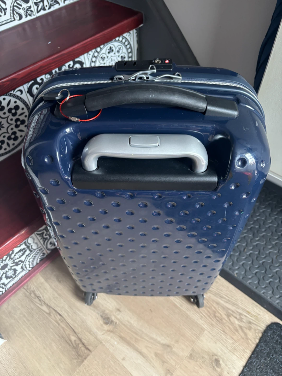 Navy Blue Hardshell Spinner Suitcase - photo 5