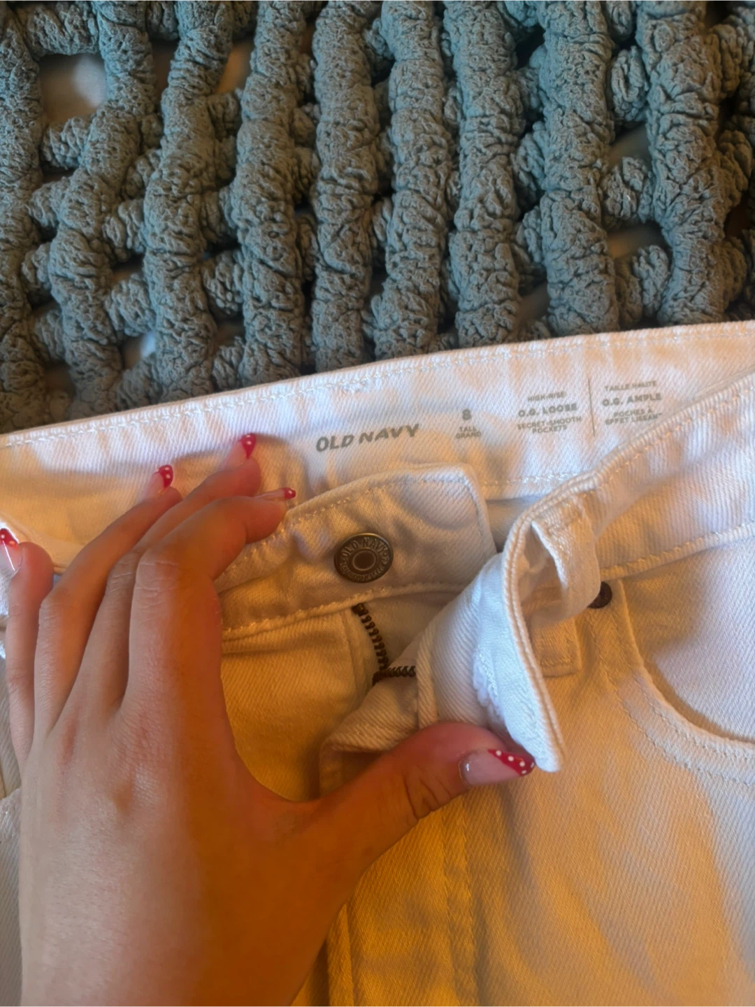 Old Navy O.G. Loose White Jeans Size 8 Tall - photo 2