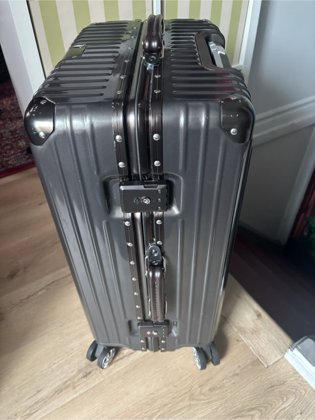 Classic Check-In Suitcase - photo 3