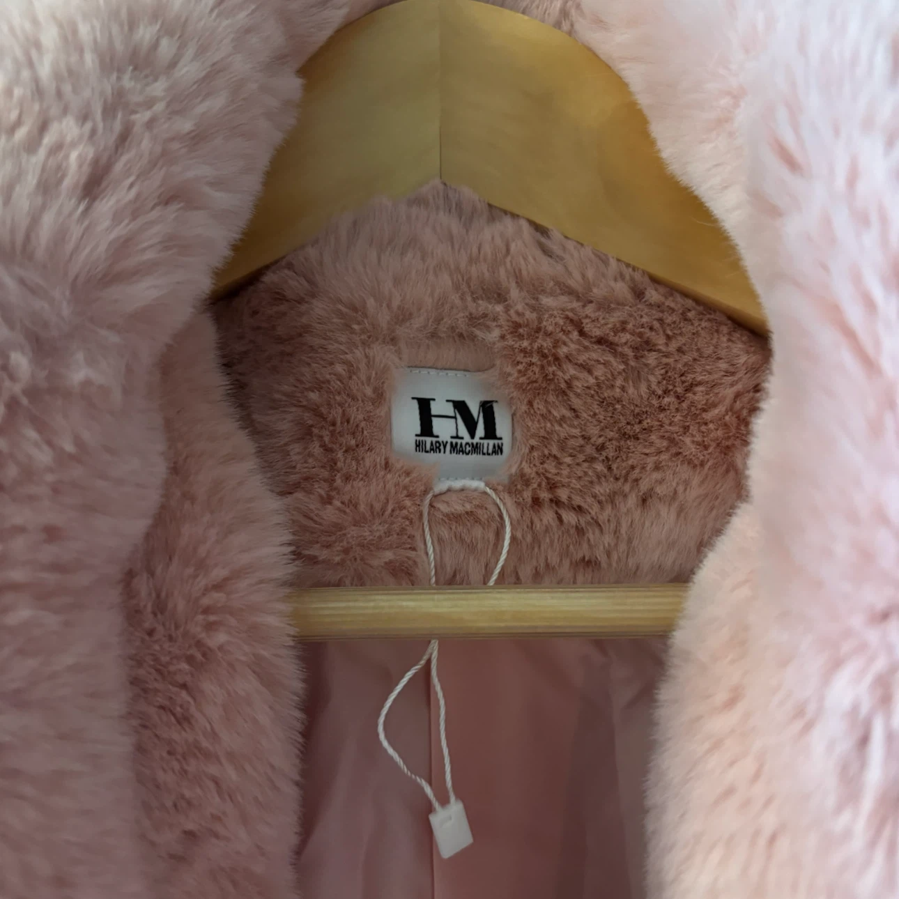 Hilary MacMillan Pink Faux Fur Coat - photo 4