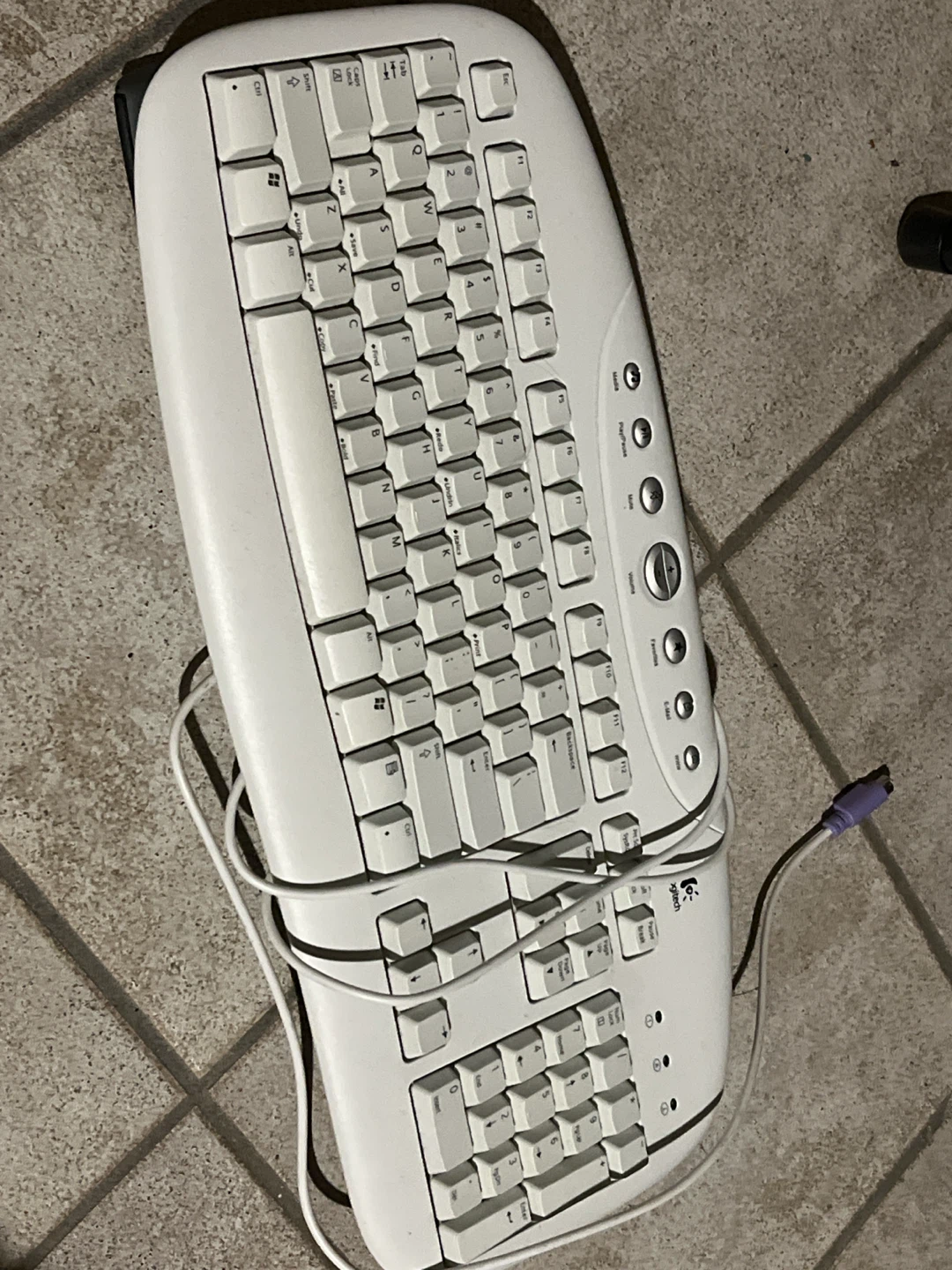 Logitech Internet Pro Keyboard
