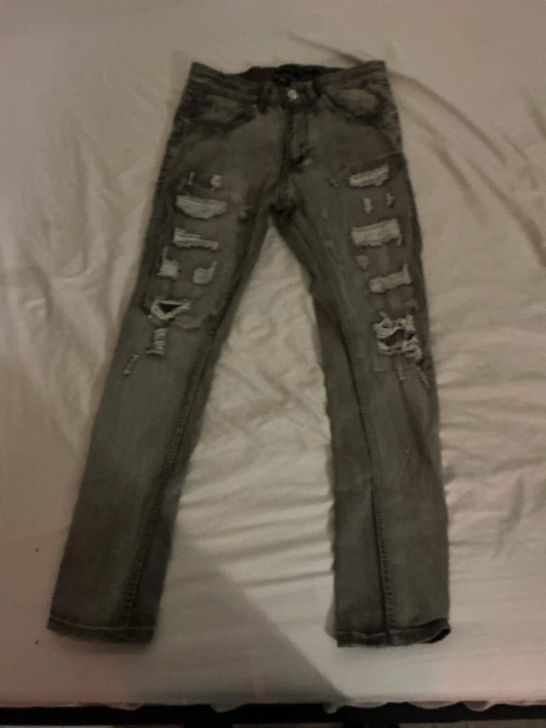 Waimea Distressed Grey Jeans