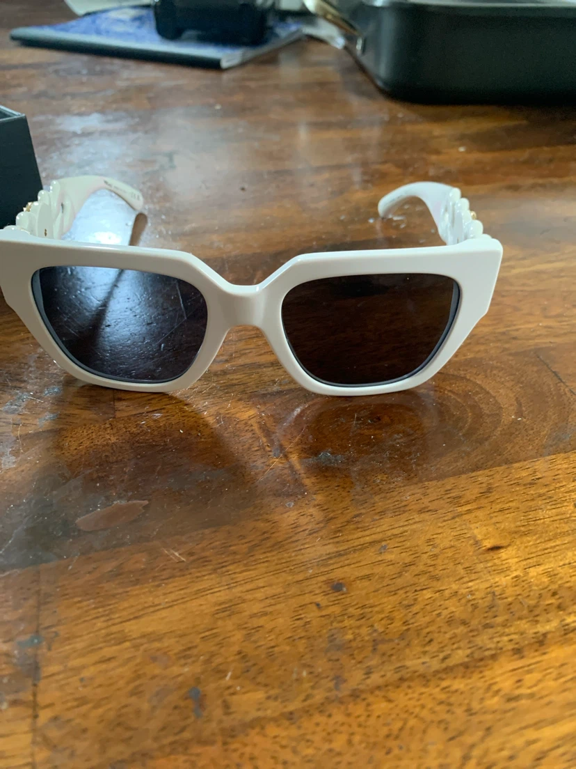 Versace Sunglasses with Case - photo 5