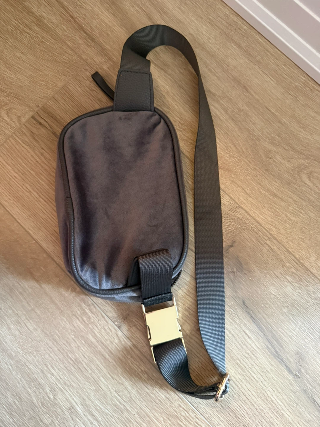Grey Velvet Crossbody belt Bag - photo 2