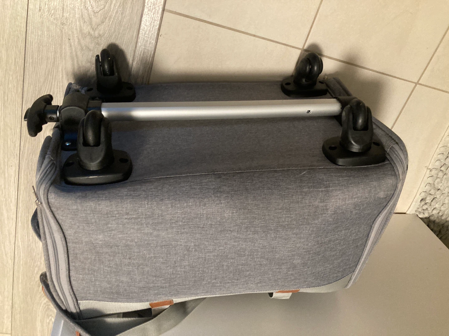 Rolling Pet Carrier - photo 3