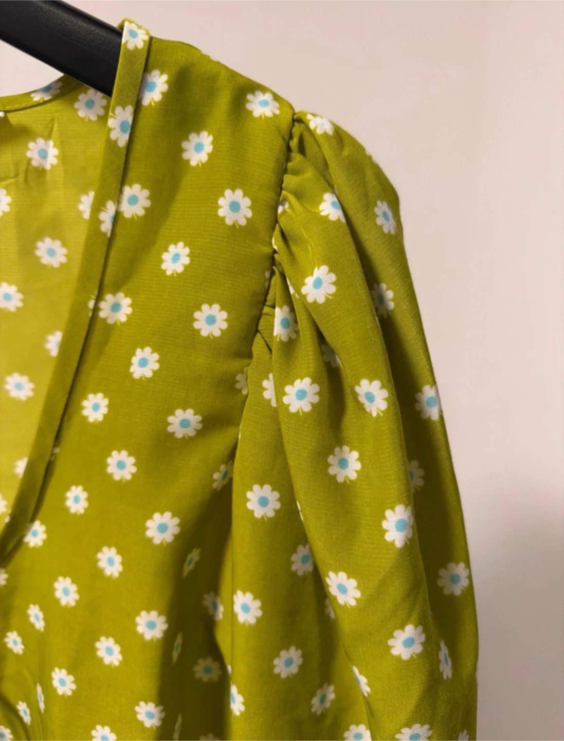 Levi's Green Floral Print Tie-Front Blouse - photo 3