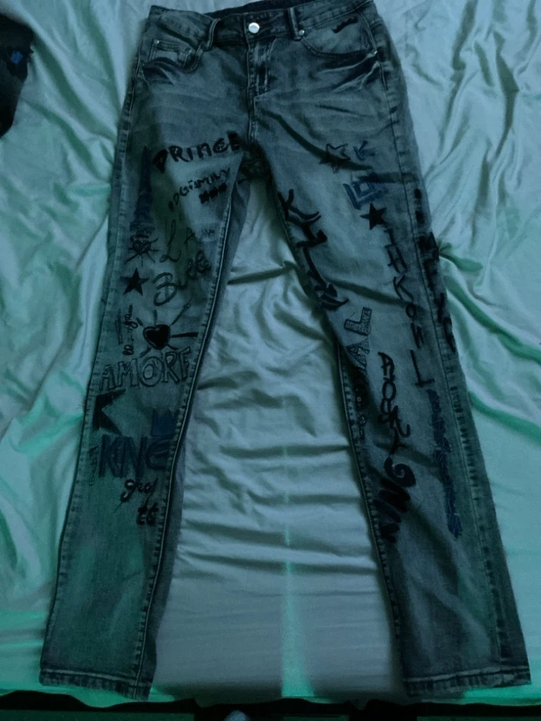 Graphic Print Denim Jeans
