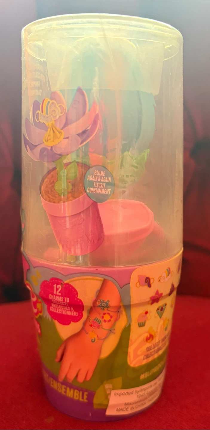 Blume Petal Pets Surprise Toy - photo 2