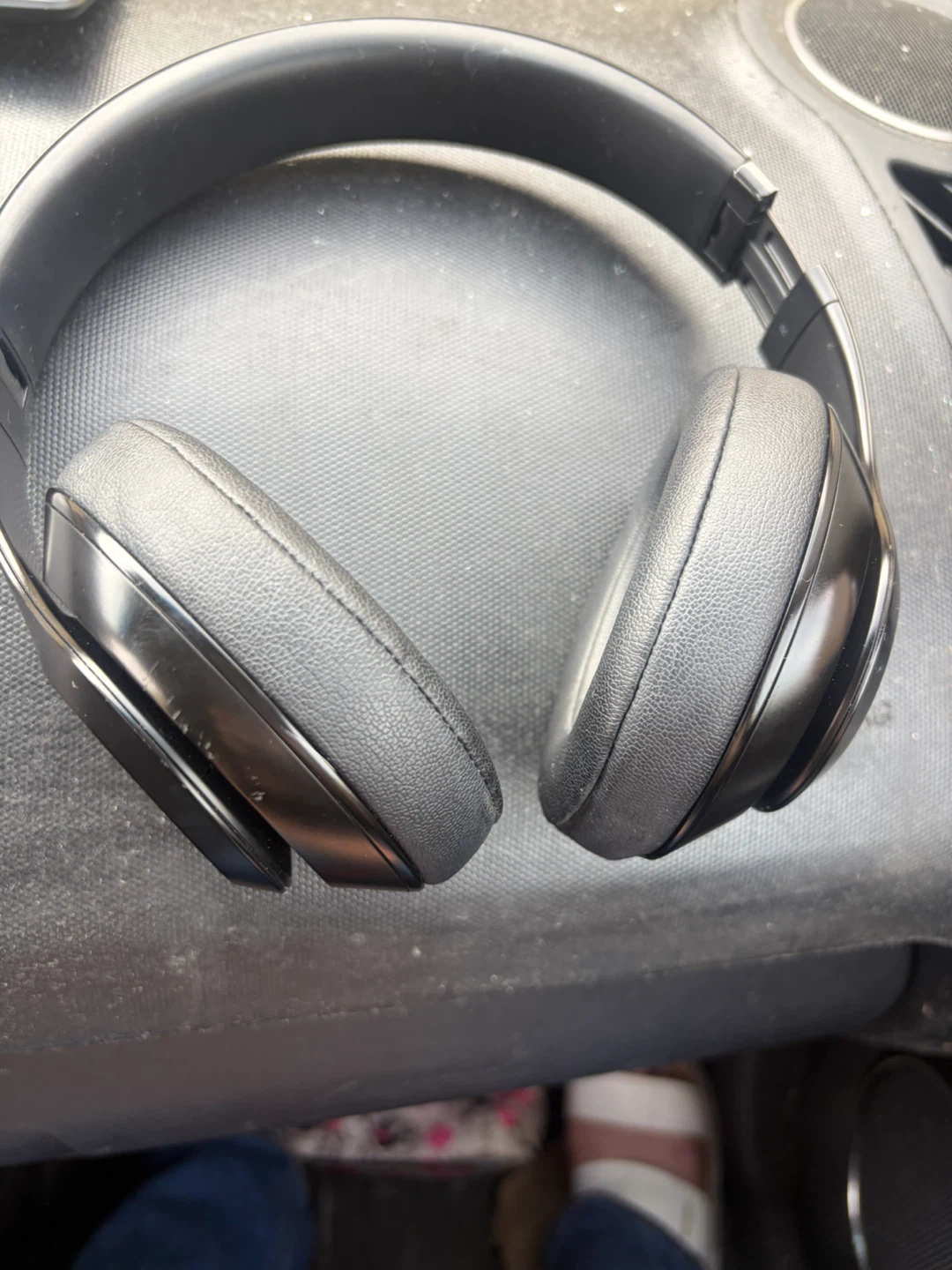 Beats by Dre Wireless Headphones - photo 2