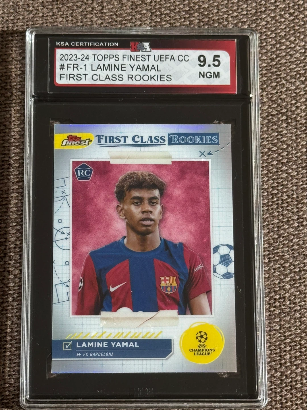 2023-24 Topps Finest Lamine Yamal Rookie Card KSA 9.5