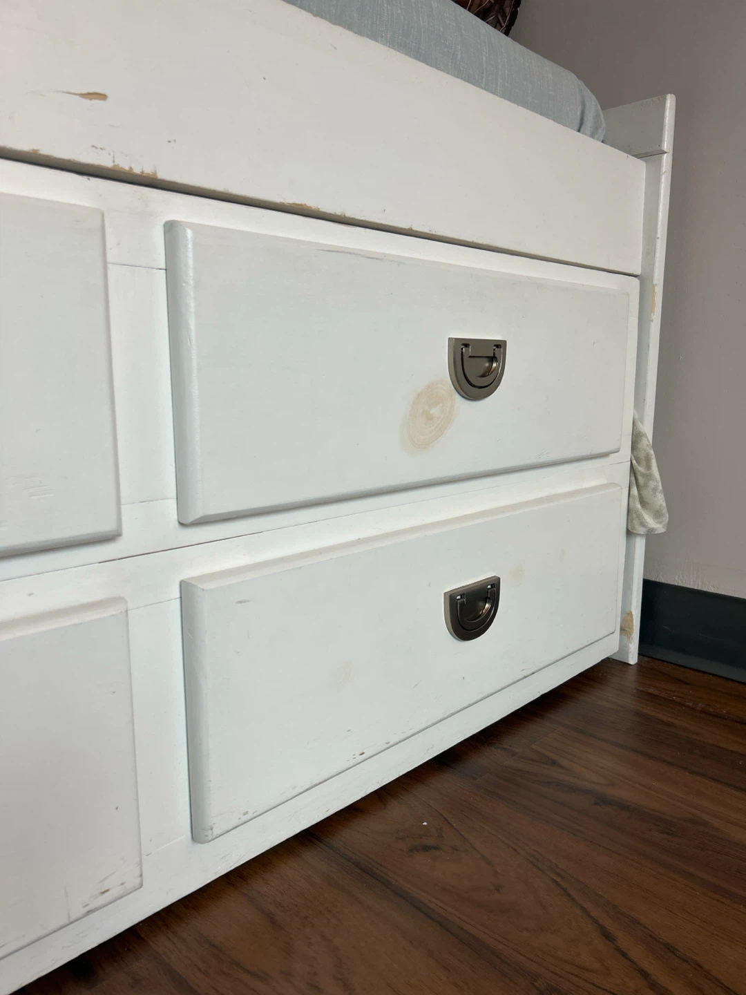 Twin Captain pull out drawer bed attached shelf - photo 2