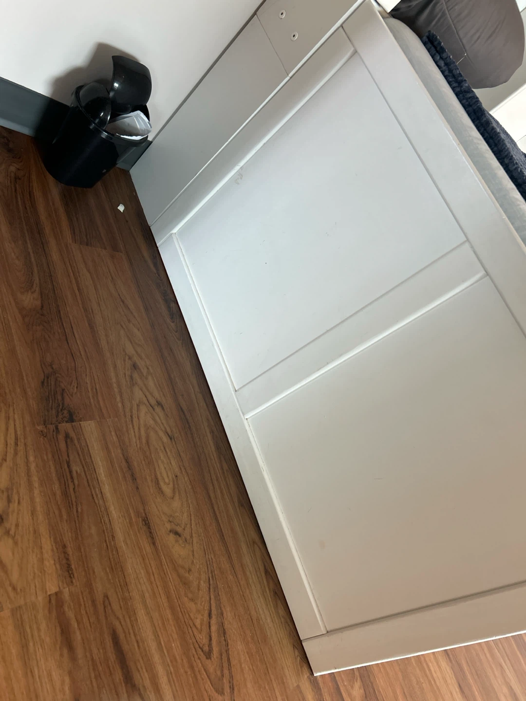 Twin Captain pull out drawer bed attached shelf - photo 4