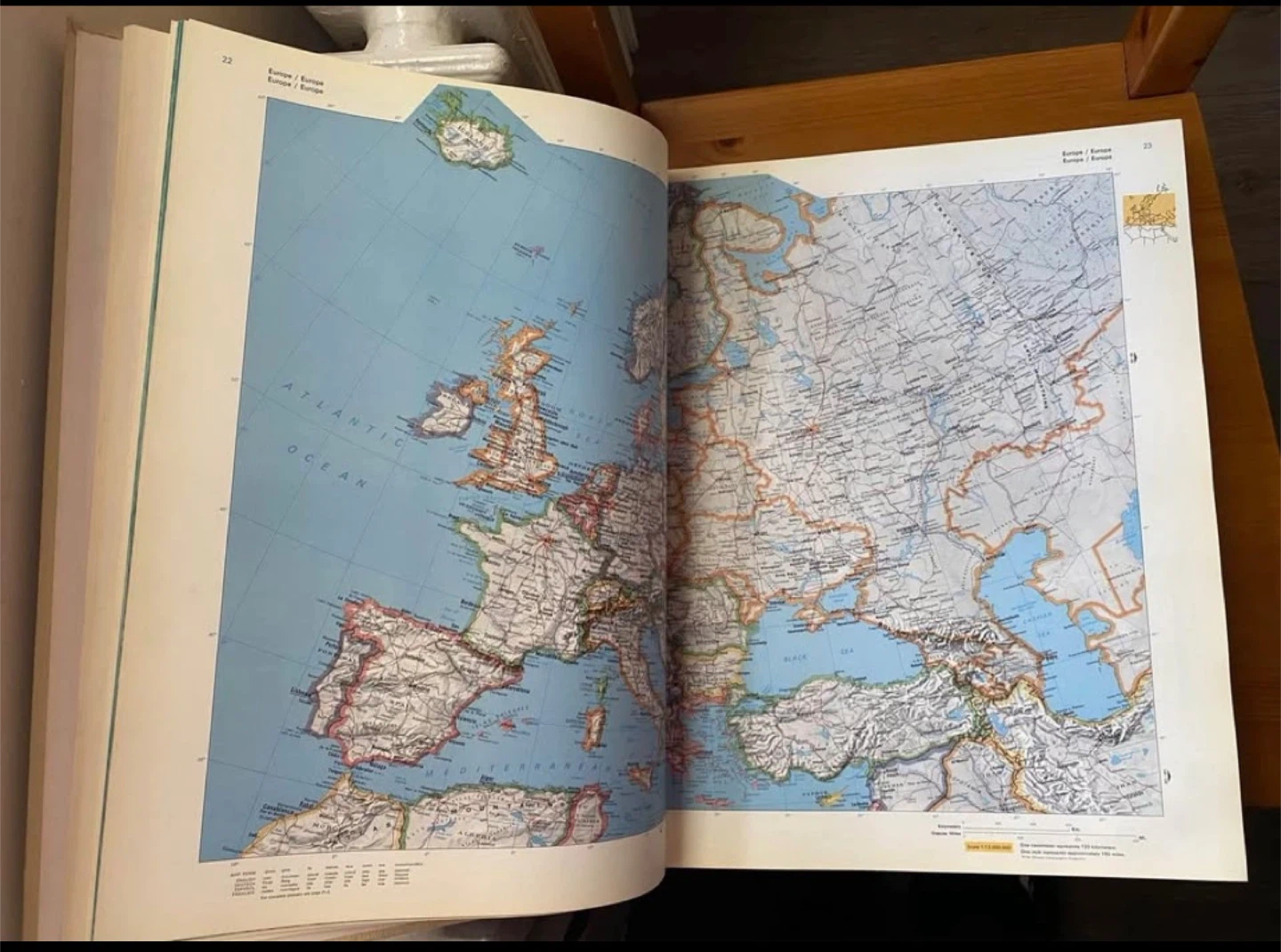 Book Britannica Atlas 1768 (Encyclopaedia Britannica) Hardcover - photo 2