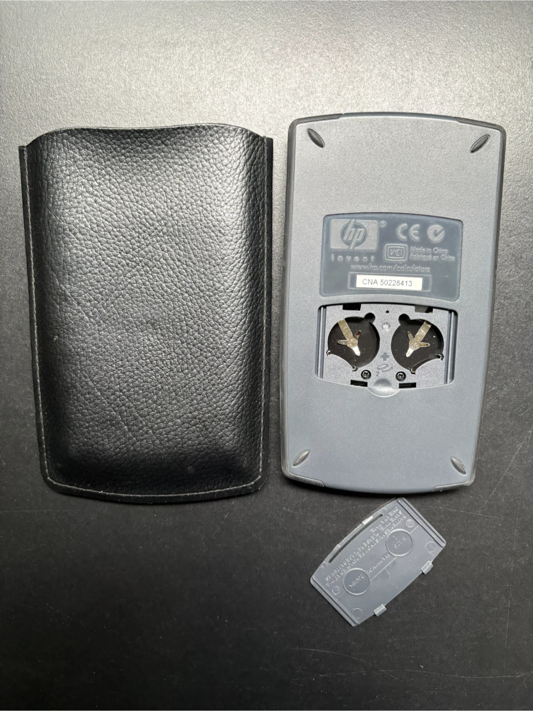 HP 10bII Financial Calculator with Case needs new batteries - photo 2