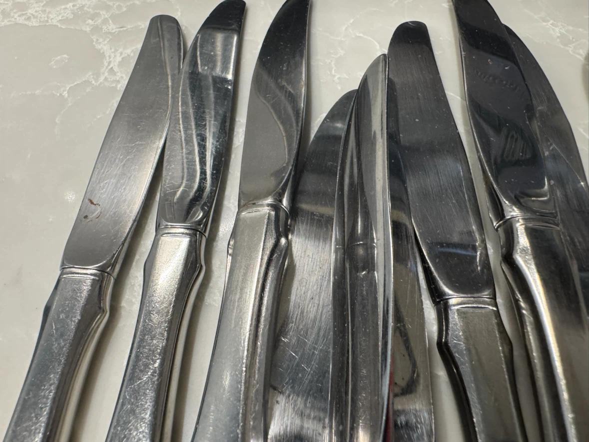 Oneida Stainless Steel Cutlery Set - photo 2