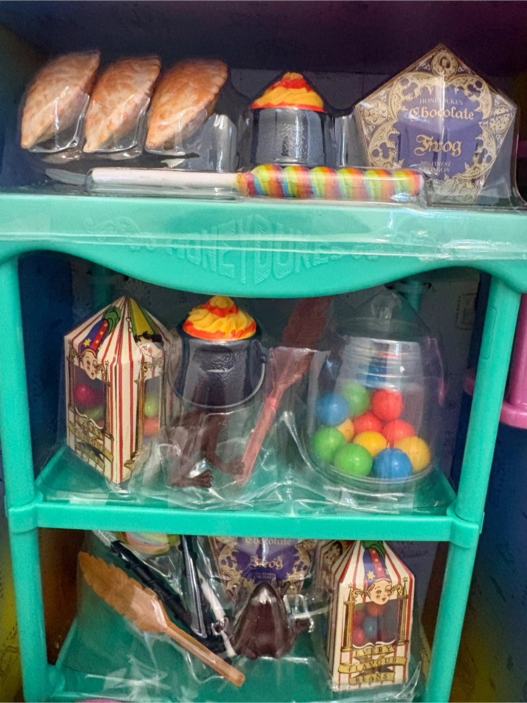 Harry Potter Honeydukes Candy Cart Playset - photo 2