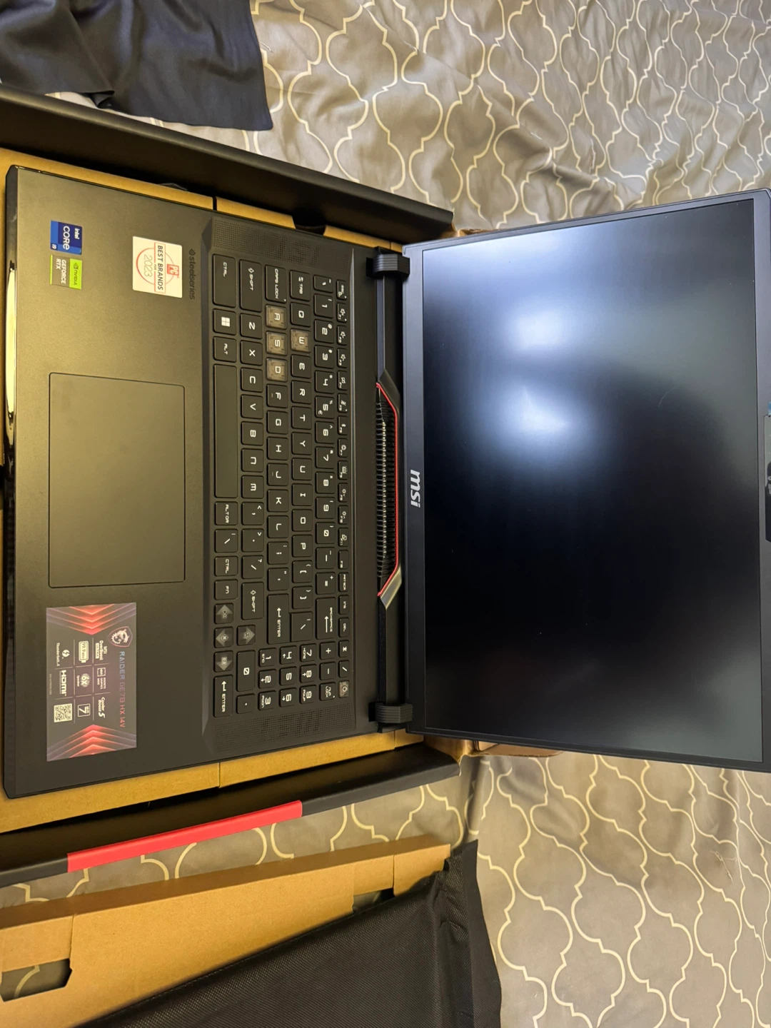 MSI Raider GE78 HX 14V Gaming Laptop - photo 3