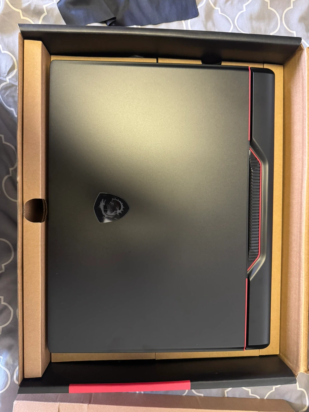 MSI Raider GE78 HX 14V Gaming Laptop - photo 5