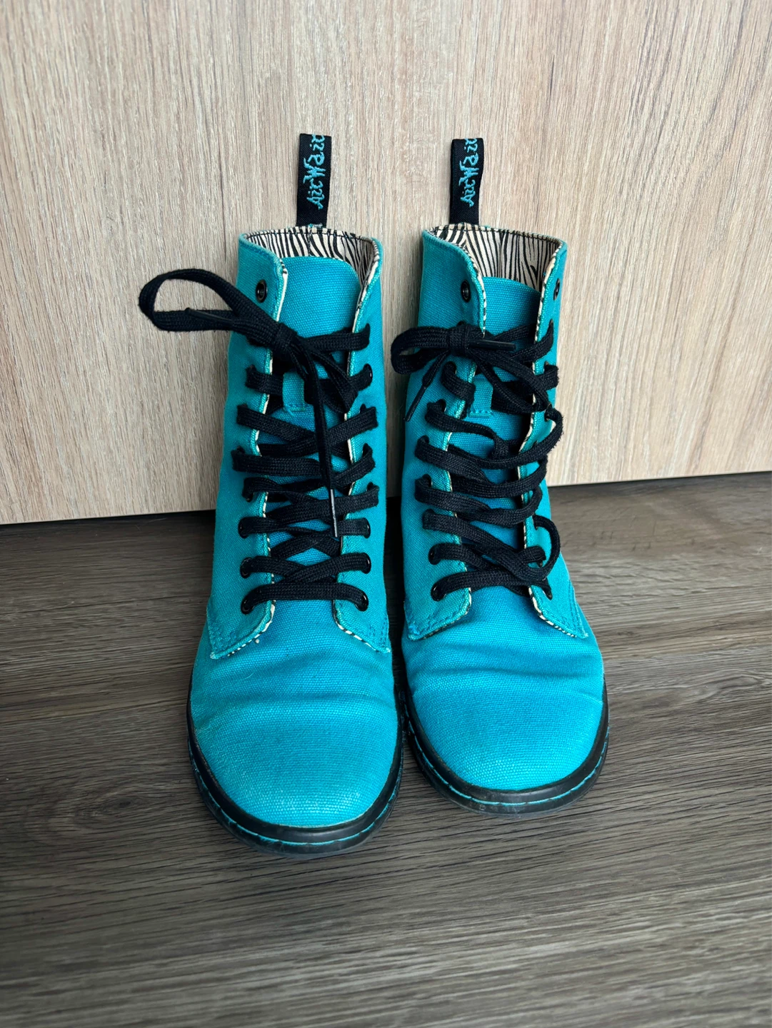 Dr martens cyan blue lace up boots