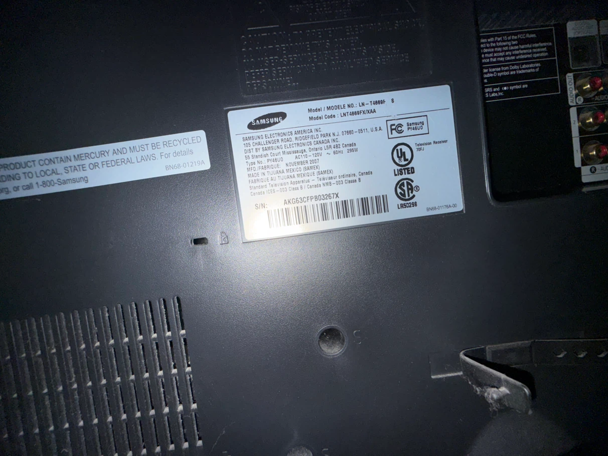 Samsung 46-inch LCD Television - photo 5