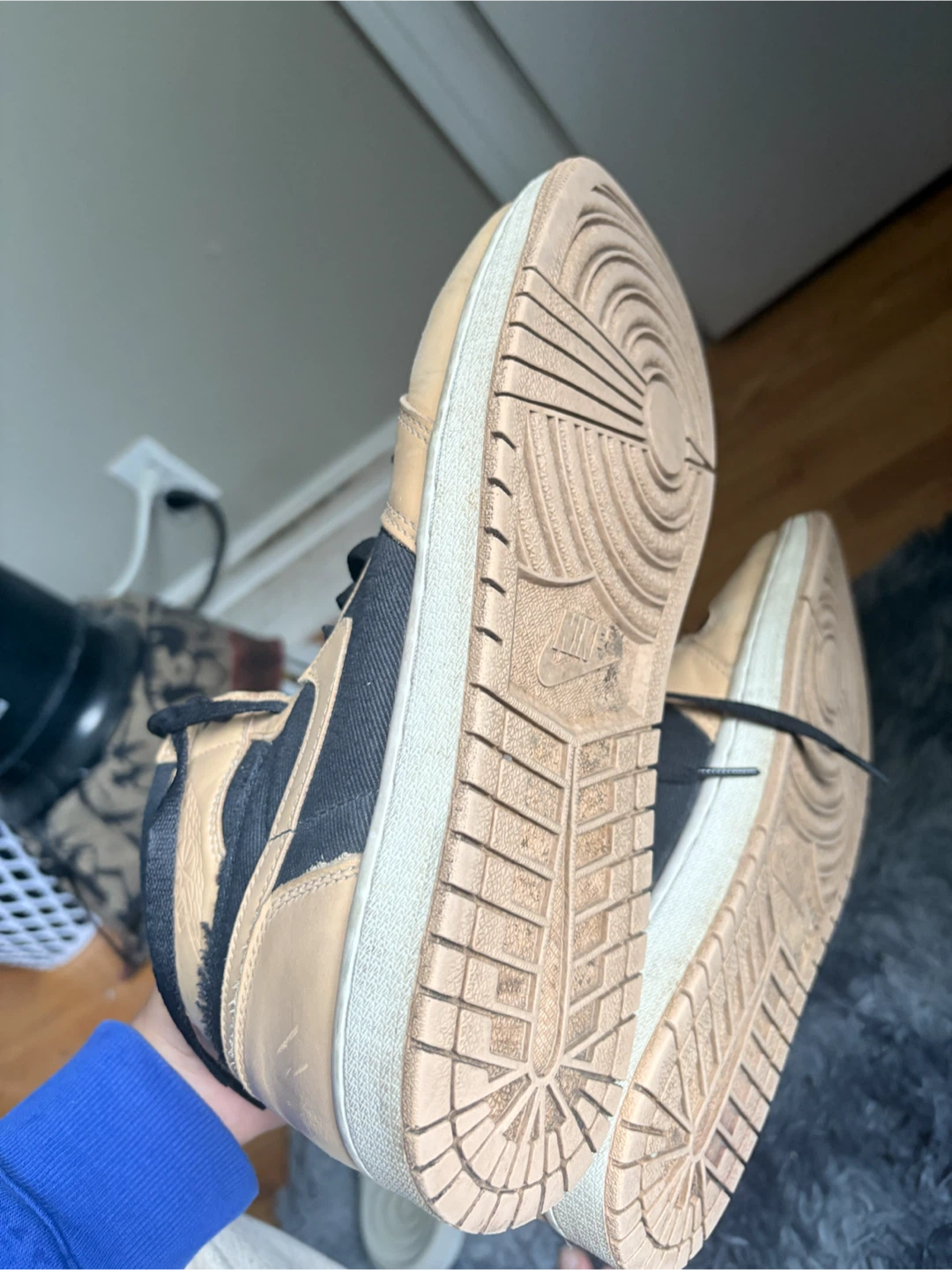 Nike Air Jordan 1 Retro High OG Black/Tan Shoes - photo 4
