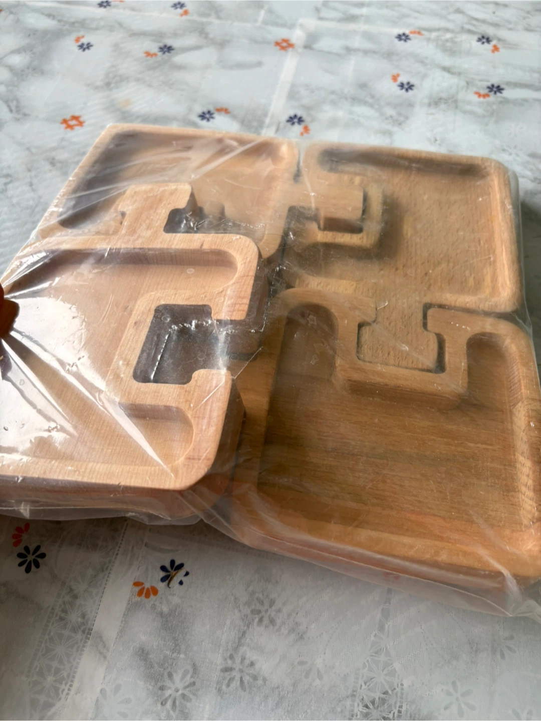 4-Piece Wooden Puzzle Serving Tray Set - photo 2