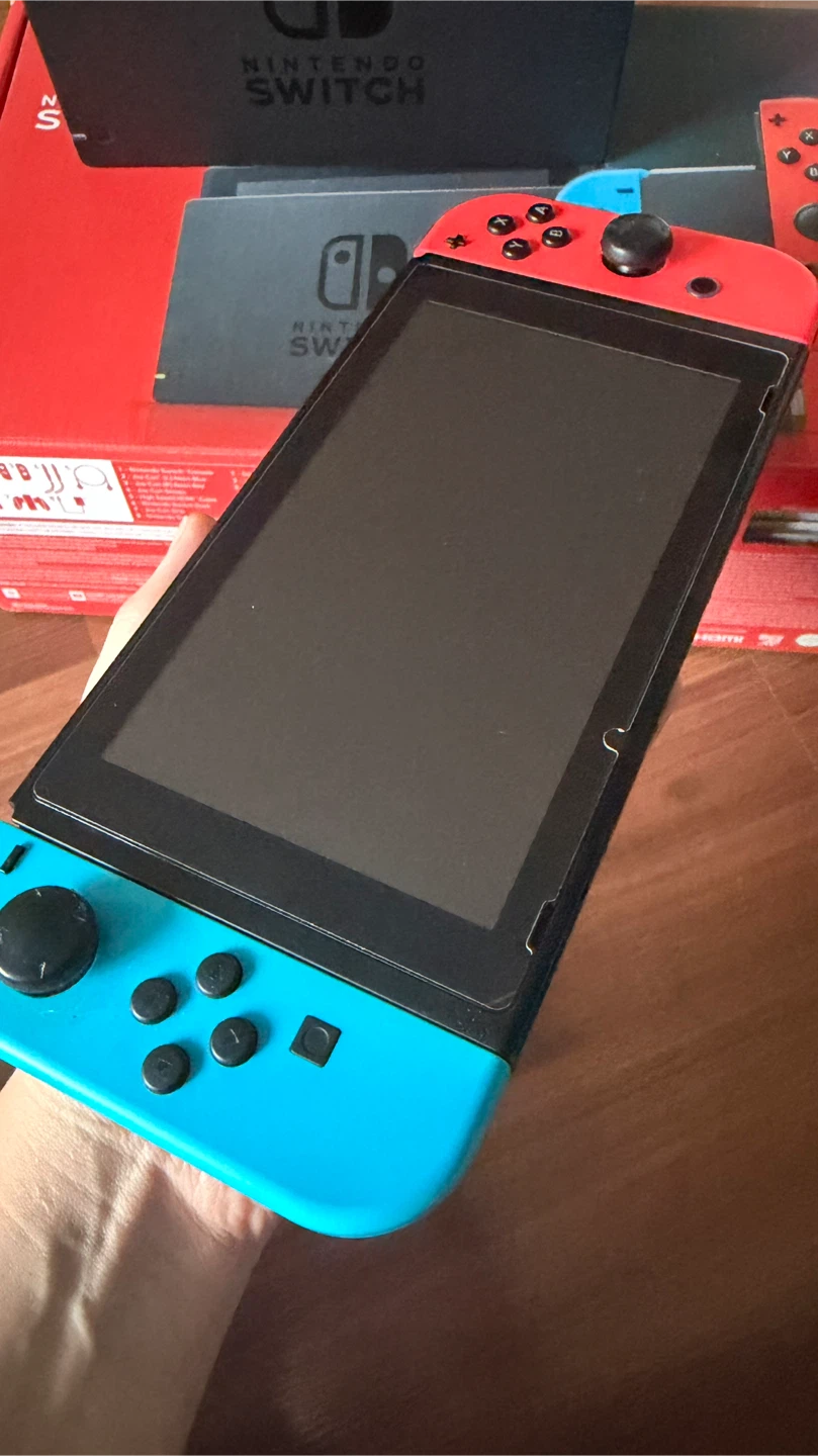 Nintendo Switch Bundle + 256GB + Extra Controller + Case + Box - photo 2