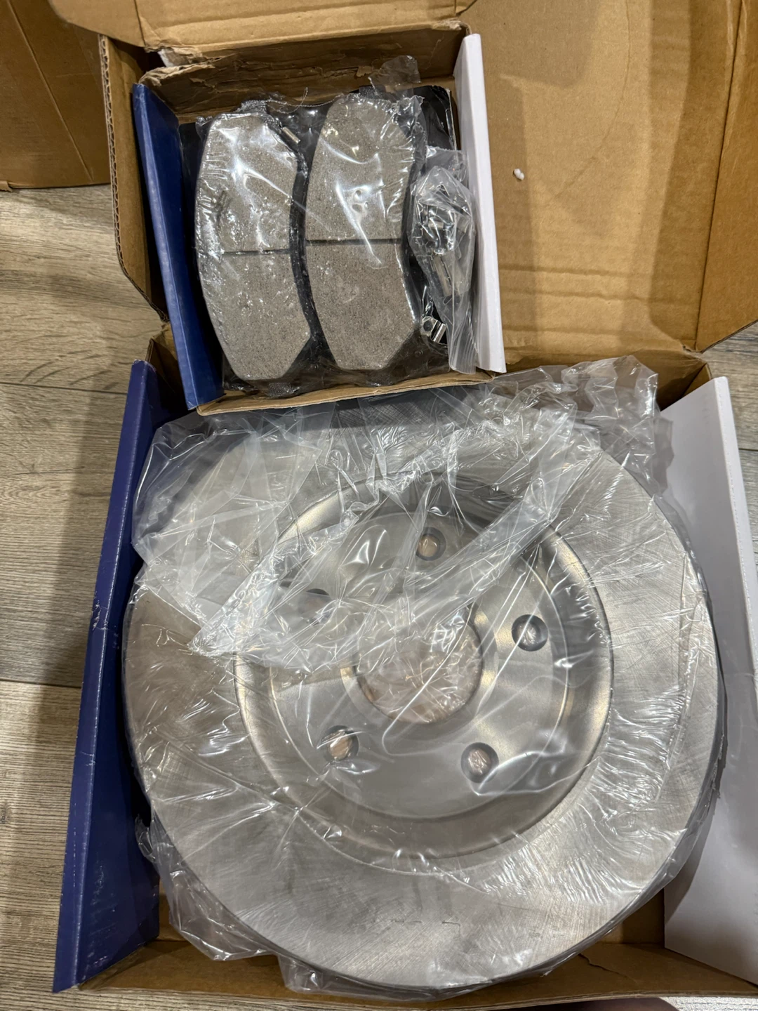 Detroit Axle Front Brake Rotors and Ceramic Pads - photo 5