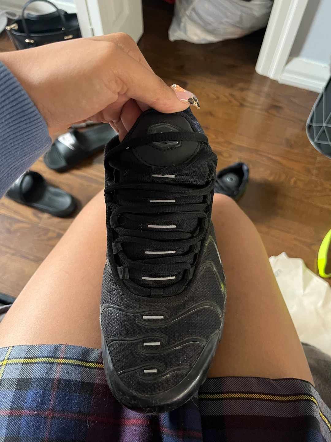 Nike Air Max Plus Black Sneakers - photo 2