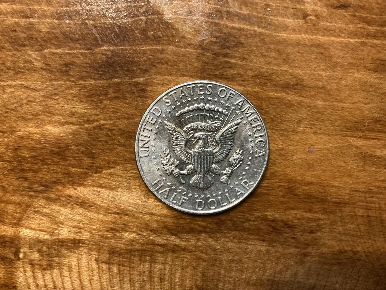 1964 Kennedy 50 Cents Half Dollar Coin ! - photo 4