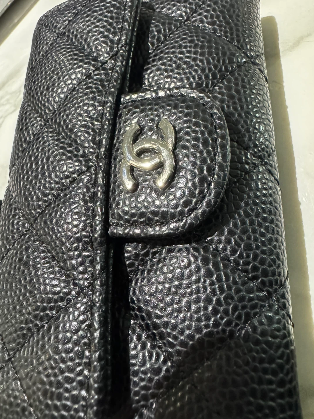 Chanel Caviar Quilted Wallet - photo 3