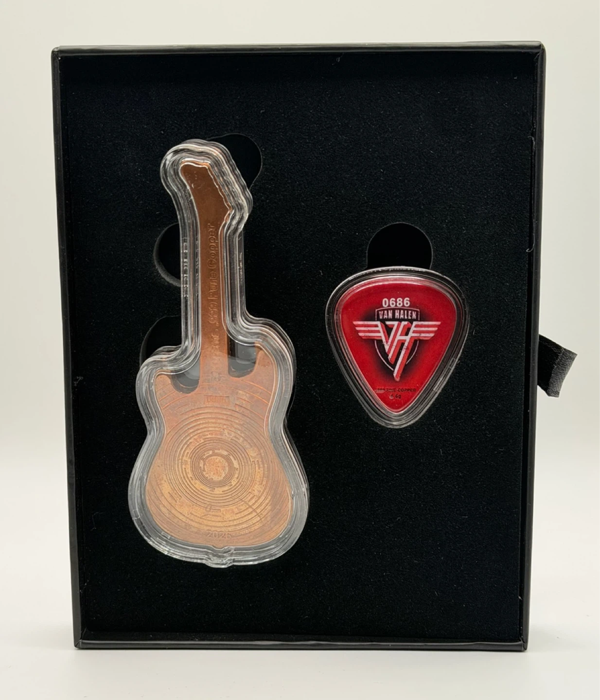 Eddie Van Halen Copper Guitar and Pick Set - photo 3