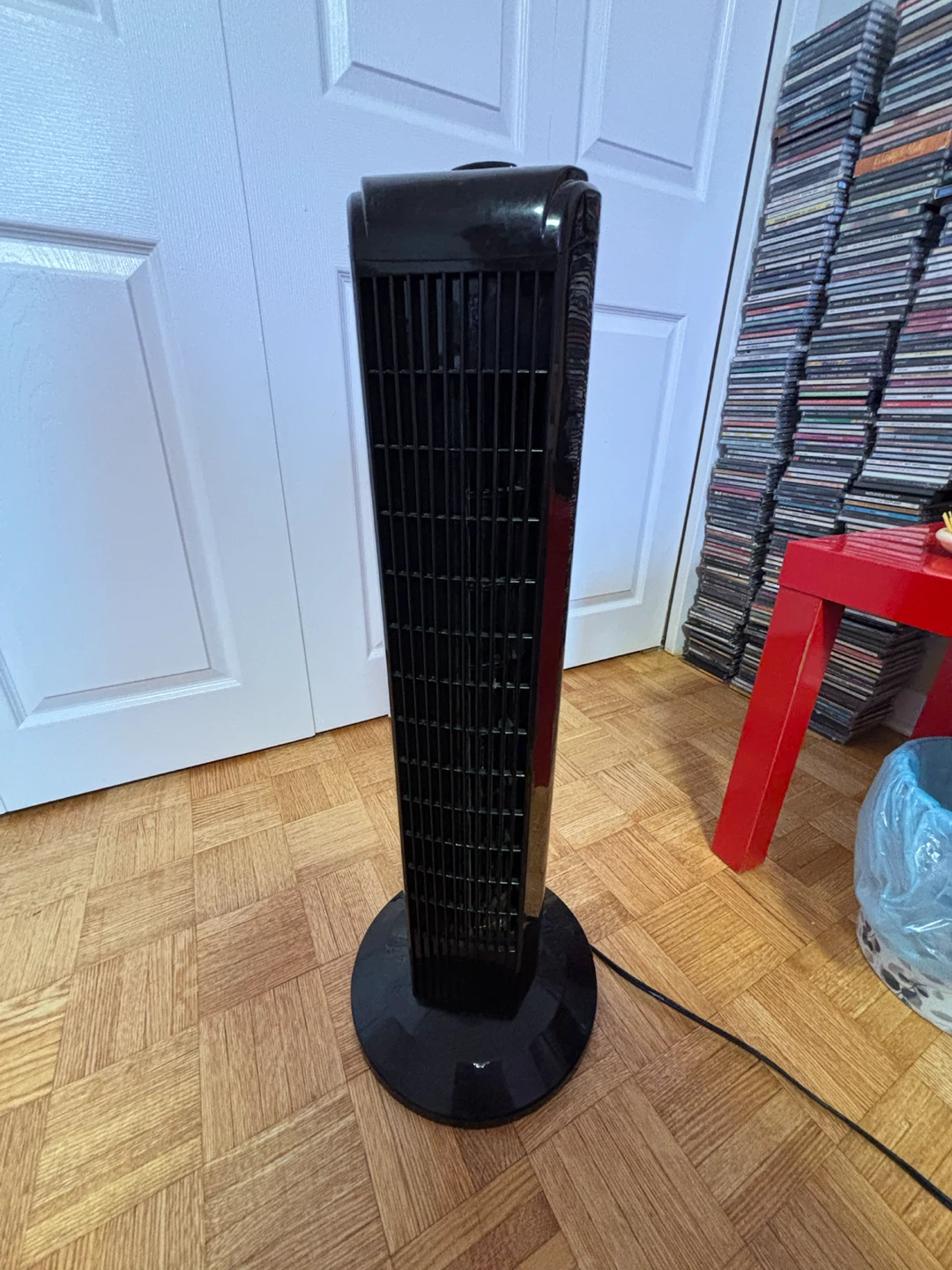 Utilitech Black Tower Fan