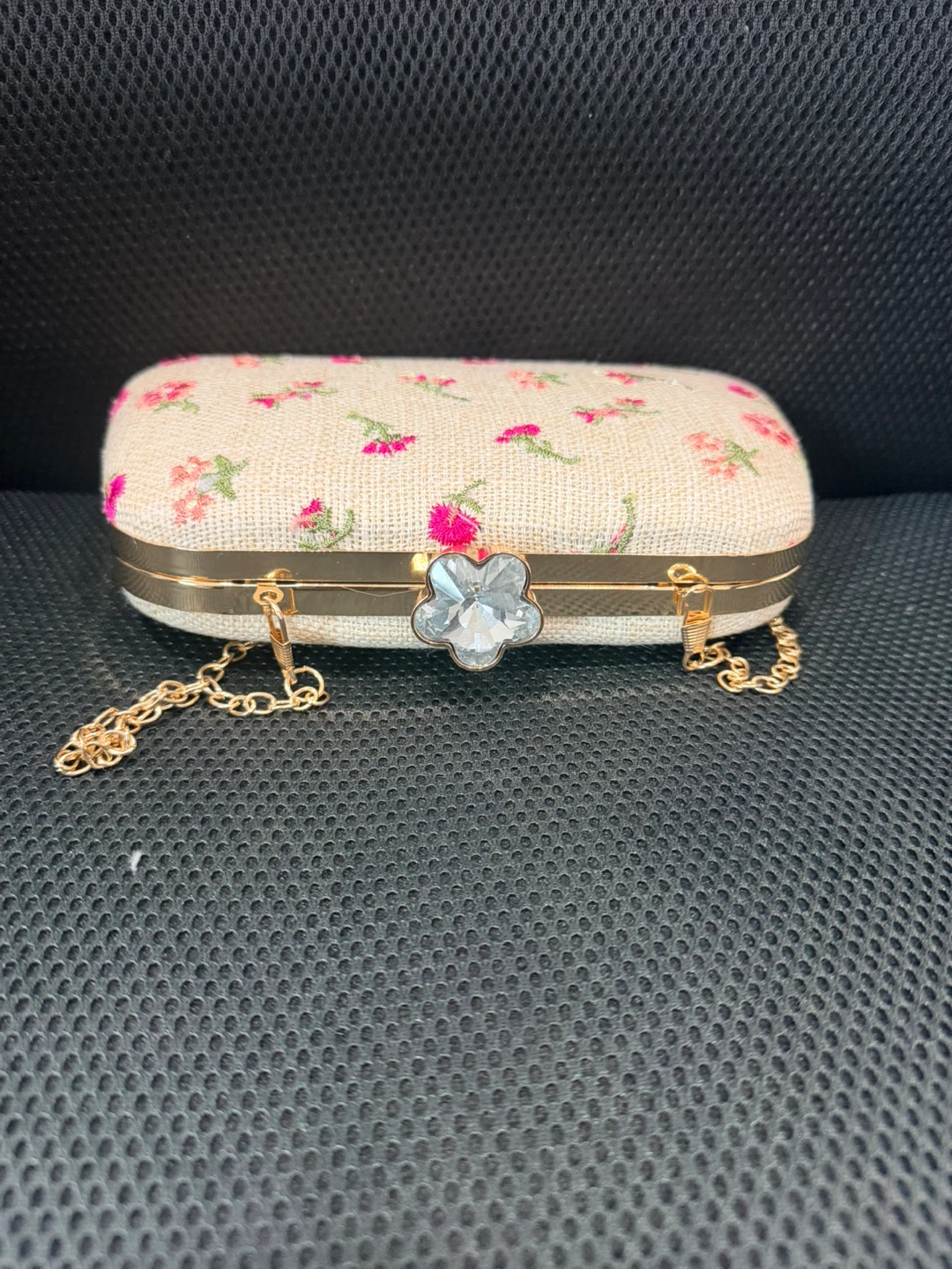 Floral Embroidered Evening Clutch - photo 3