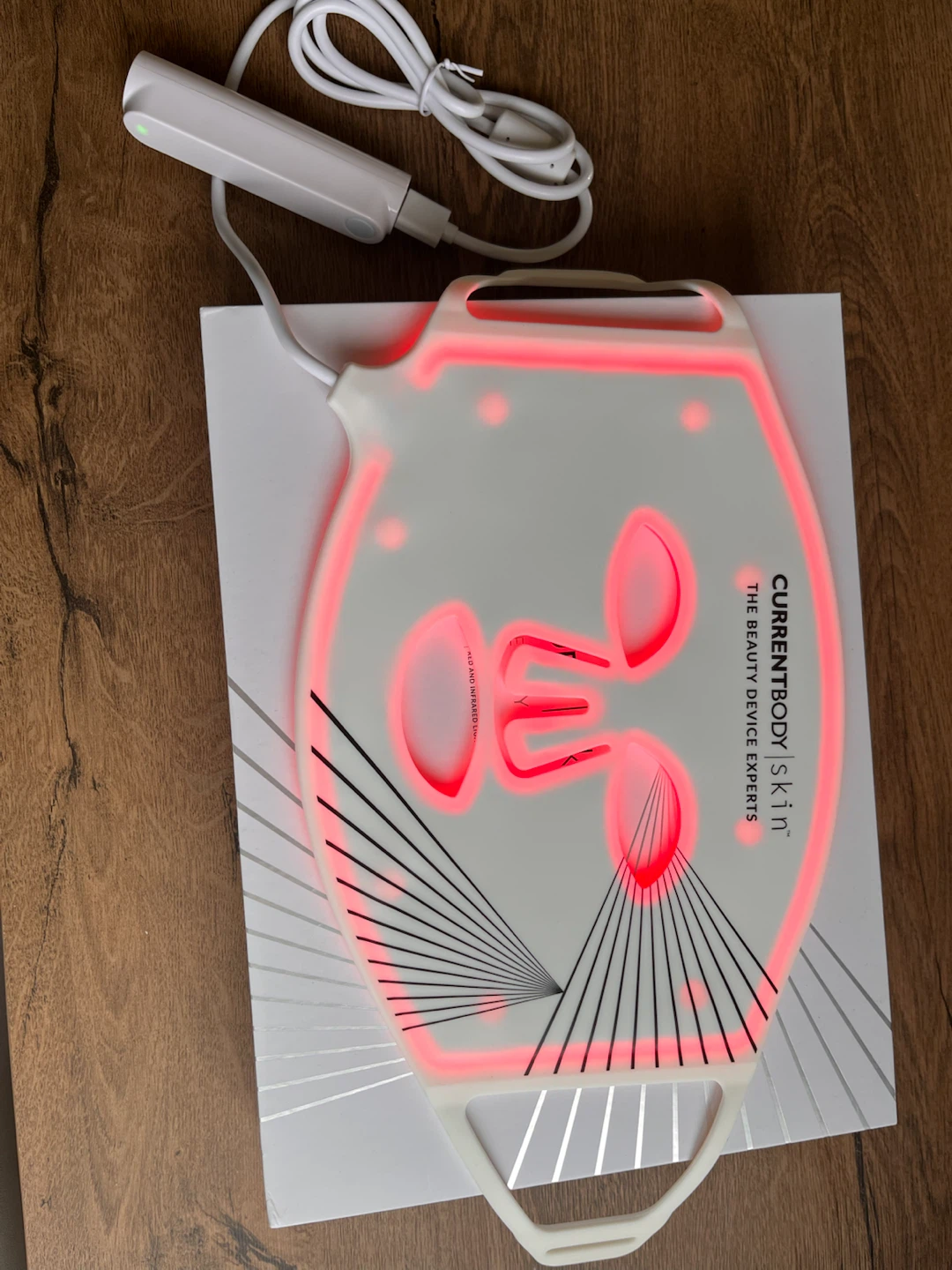 CurrentBody Skin LED Light Therapy Mask - photo 2