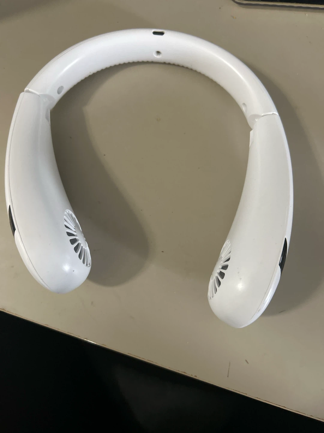 Cool-Chill Wearable Neck Fan