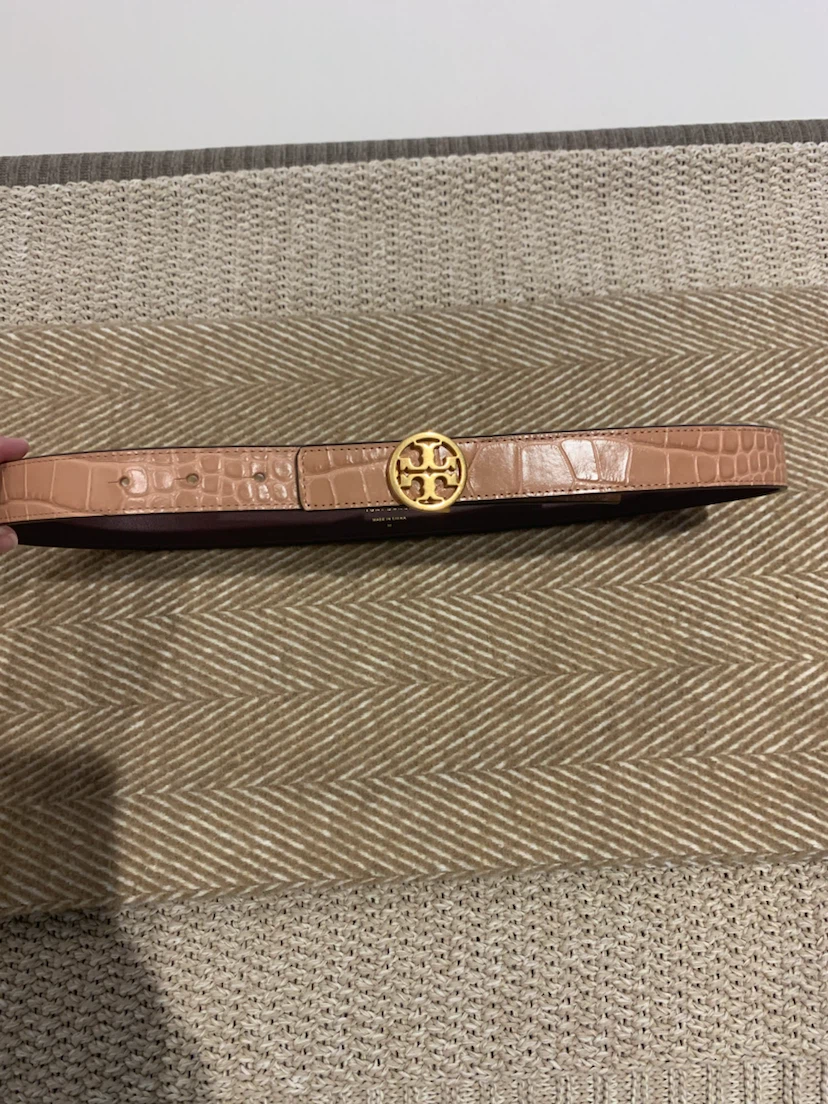 Tory Burch Belt - 1” Embossed Croc Logo Belt - photo 3