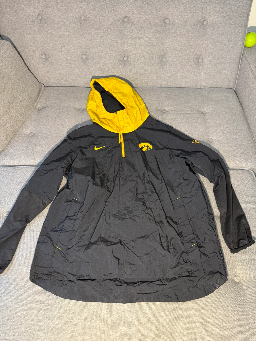 Nike Iowa Hawkeyes 2022 Big Ten Track Half-Zip Jacket